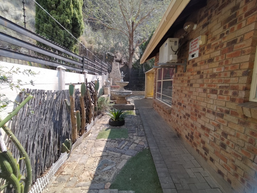 3 Bedroom Property for Sale in Bloemfontein Free State